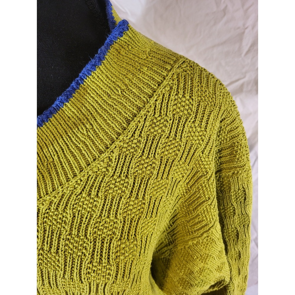 Vtge Chartreuse Green Knit Cropped Dolman Sleeve Textured Sweater Size M - Picture 2 of 4